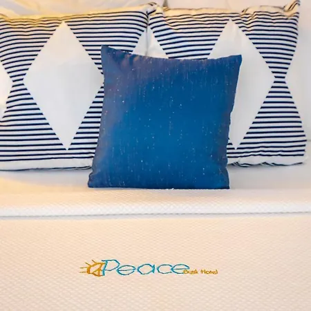 Hotel Peace 2*