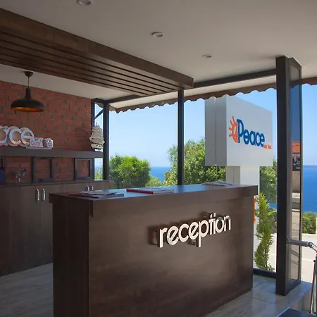 Hotel Peace